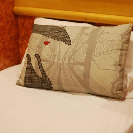 Wee Inn Гонконг Экстерьер фото